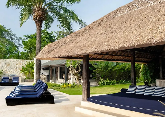 Villa Kubu Dewi Sri By Finder