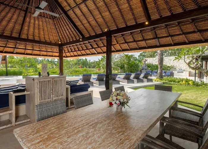 Villa Kubu Dewi Sri By Finder